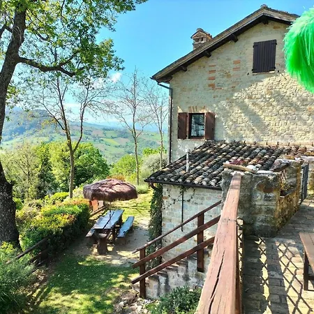 Charmantes Bauernhaus In Penna San Giovanni Holiday home Penna San Giovanni